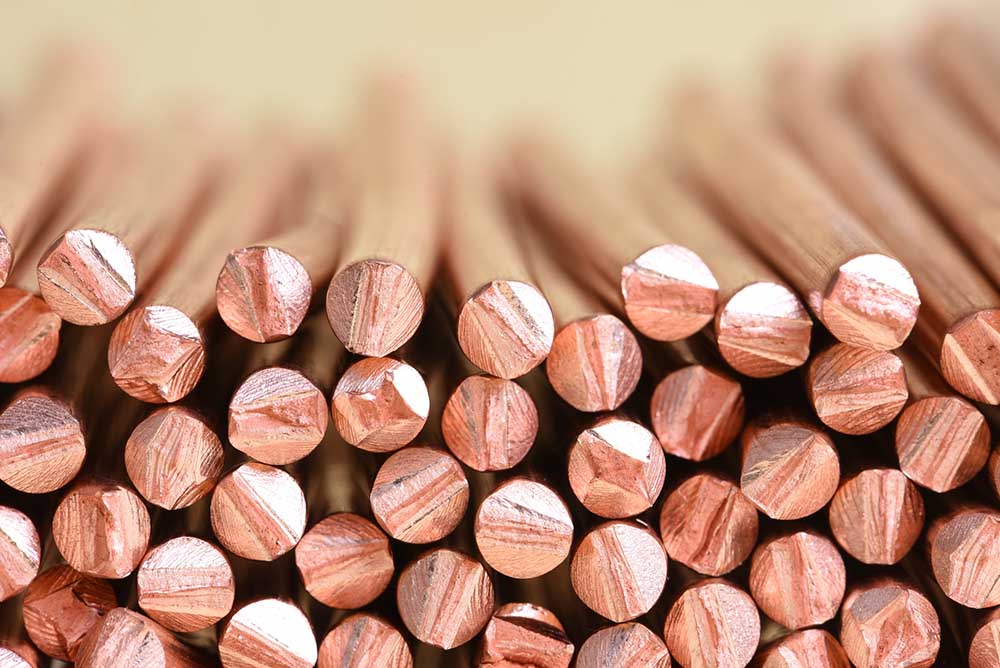 Learn how to trade copper commodities in 2026 with this beginner-friendly guide. Discover why AI demand is driving copper prices higher, explore Copper CFDs, trading strategies, risk management, and the best way to trade copper in Australia. 