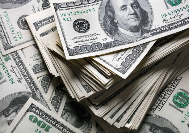 Descubra como ganhar dólar na internet com 10 métodos comprovados para trabalhar de casa e aumentar sua renda online em 2025.