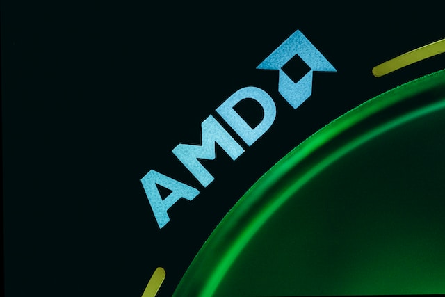 AMD has joined the US$1 trillion club as AI demand continues to drive semiconductor stocks higher. Discover which AI stocks are surging with AMD, the key market catalysts and what traders should watch next.