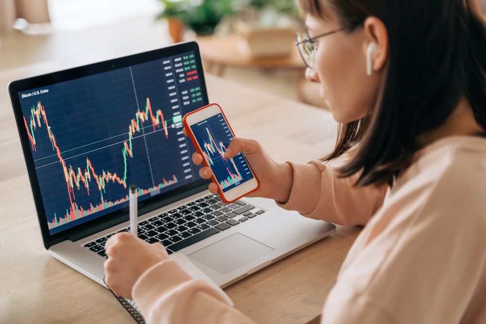 Looking for the best trading platform for day traders in Australia? Compare the top 7 platforms for 2026 based on fees, spreads, execution speed, charting tools, and CFD trading features. Find the right broker for your trading style.