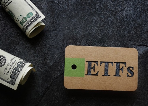 Was sind ETFs? Entdecken Sie die besten ETFs für die Zukunft bis 2024 und lernen Sie, wie Sie die idealen ETFs für Ihren langfristigen Vermögensaufbau auswählen.Was sind ETFs? Entdecken Sie die besten ETFs für die Zukunft bis 2024 und lernen Sie, wie Sie die idealen ETFs für Ihren langfristigen Vermögensaufbau auswählen.
