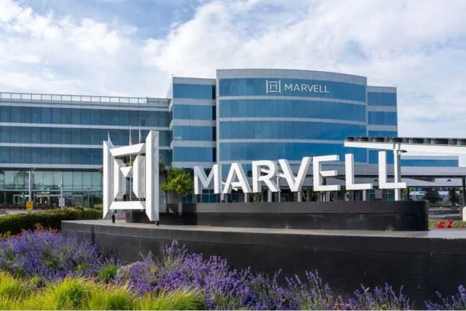 Despite delivering solid results, Marvell stock plummeted 11.28% in after-hours trading after its Q3 revenue guidance came in slightly below expectations. 