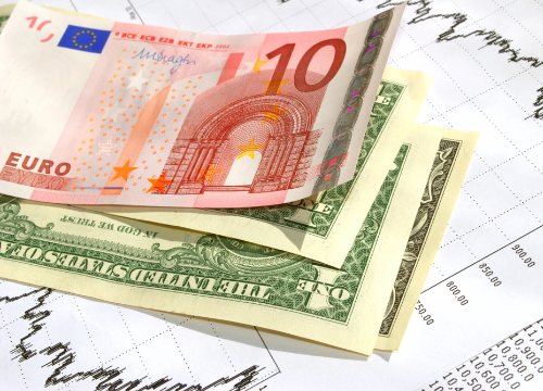 El EUR/USD lucha por segunda sesión consecutiva, cotizando alrededor de 1.1660 durante las horas asiáticas del lunes.