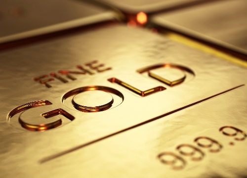 El precio del Oro (XAU/USD) cede a alrededor de 3.230$ durante la sesión asiática temprana del martes, presionado por un modesto rebote del Dólar estadounidense (USD). Sin embargo, las preocupaciones sobre la salud económica de EE.UU. tras la rebaja de Moody's a la calificación crediticia nacional de EE.UU. podrían limitar su caída.