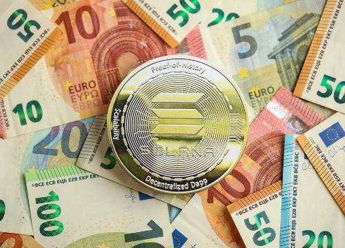 Solana is extending its uptrend that began in early August, pushing the altcoin to a fresh seven-month high. 