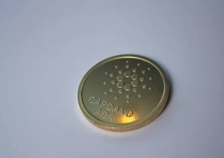 Cardano-Prognose: Massive Verkäufe durch Wale drücken ADA unter 0,28 USD. Charttechnik signalisiert möglichen Absturz auf 0,24 USD (Stand Oktober 2023).