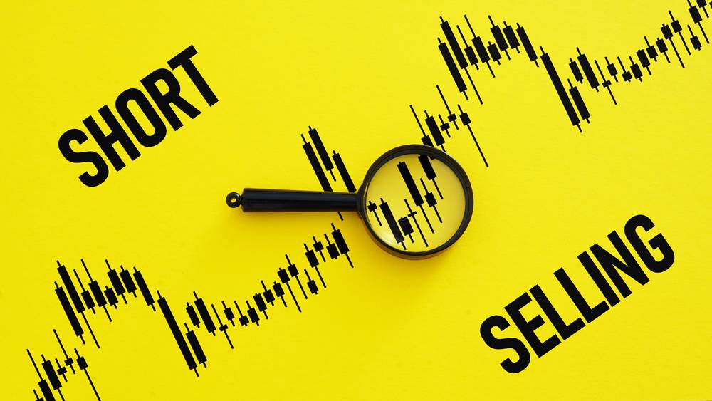 The Dow dropped 1,151 points in two days in June 2026. Most traders watched their portfolios bleed but a few short sellers made a fortune. This guide explains how.