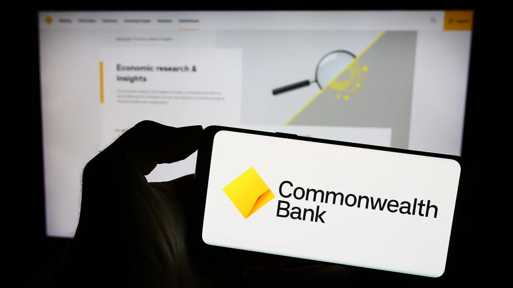 CBA is expanding its use of AI to transform banking in Australia. Explore how artificial intelligence could reshape Australia's biggest bank, boost efficiency, affect competition and influence the outlook for CBA shares.