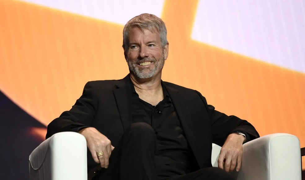 Michael Saylor hat sich zu einer der bekanntesten Persönlichkeiten im Bereich Digital Asset Treasury und institutionelle Investitionen entwickelt Michael Saylor hat sich zu einer der bekanntesten Persönlichkeiten im Bereich Digital Asset Treasury und institutionelle Investitionen entwickelt